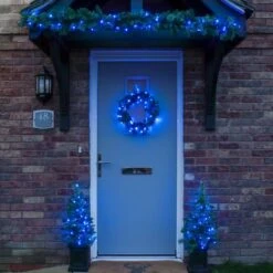Outdoor Battery Garland, Wreath, 2 Potted Trees Christmas Door Set, Colour Changing LEDs 9 Outdoor Battery Garland, Wreath, 2 Potted Trees Christmas Door Set, Colour Changing LEDs -Twinkly Twinkly Store 2521049 10