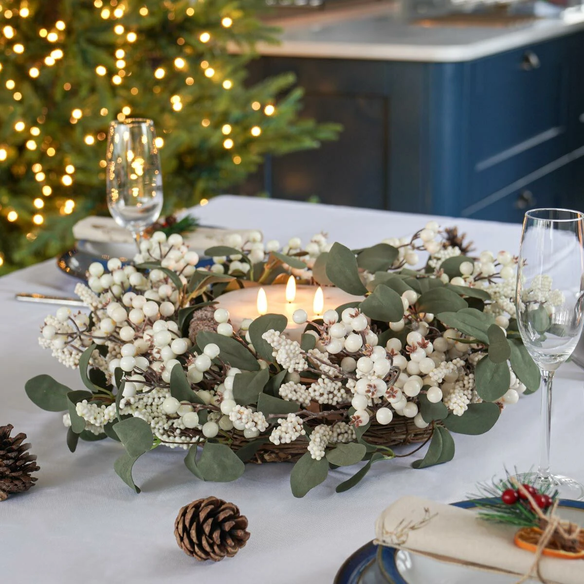 40cm Outdoor Winter Berry Christmas Wreath 5 40cm Outdoor Winter Berry Christmas Wreath - Image 3