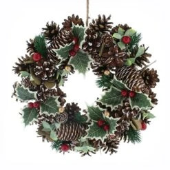 30cm Holly And Red Berries Christmas Wreath 9 30cm Holly And Red Berries Christmas Wreath -Twinkly Twinkly Store p034452 1