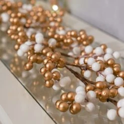 1.3m Gold And White Cluster Berry Christmas Garland 13 1.3m Gold And White Cluster Berry Christmas Garland -Twinkly Twinkly Store p035257 3