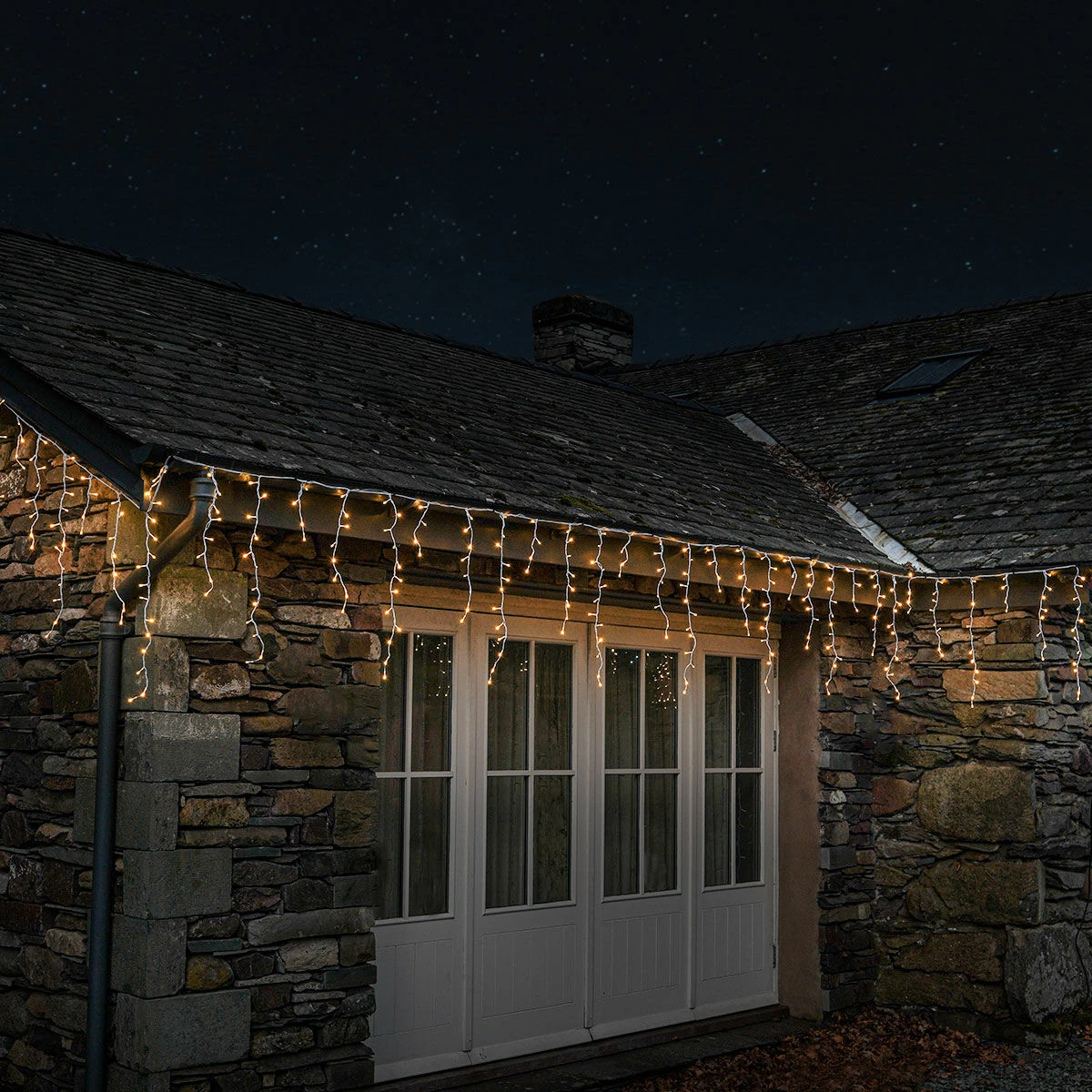 11.8m Christmas Snowing Effect Icicle Lights, 480 Warm White LEDs 4 11.8m Christmas Snowing Effect Icicle Lights, 480 Warm White LEDs - Image 2