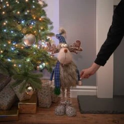 67cm Standing Christmas Reindeer Figure With Telescopic Legs -Twinkly Twinkly Store p039421 3
