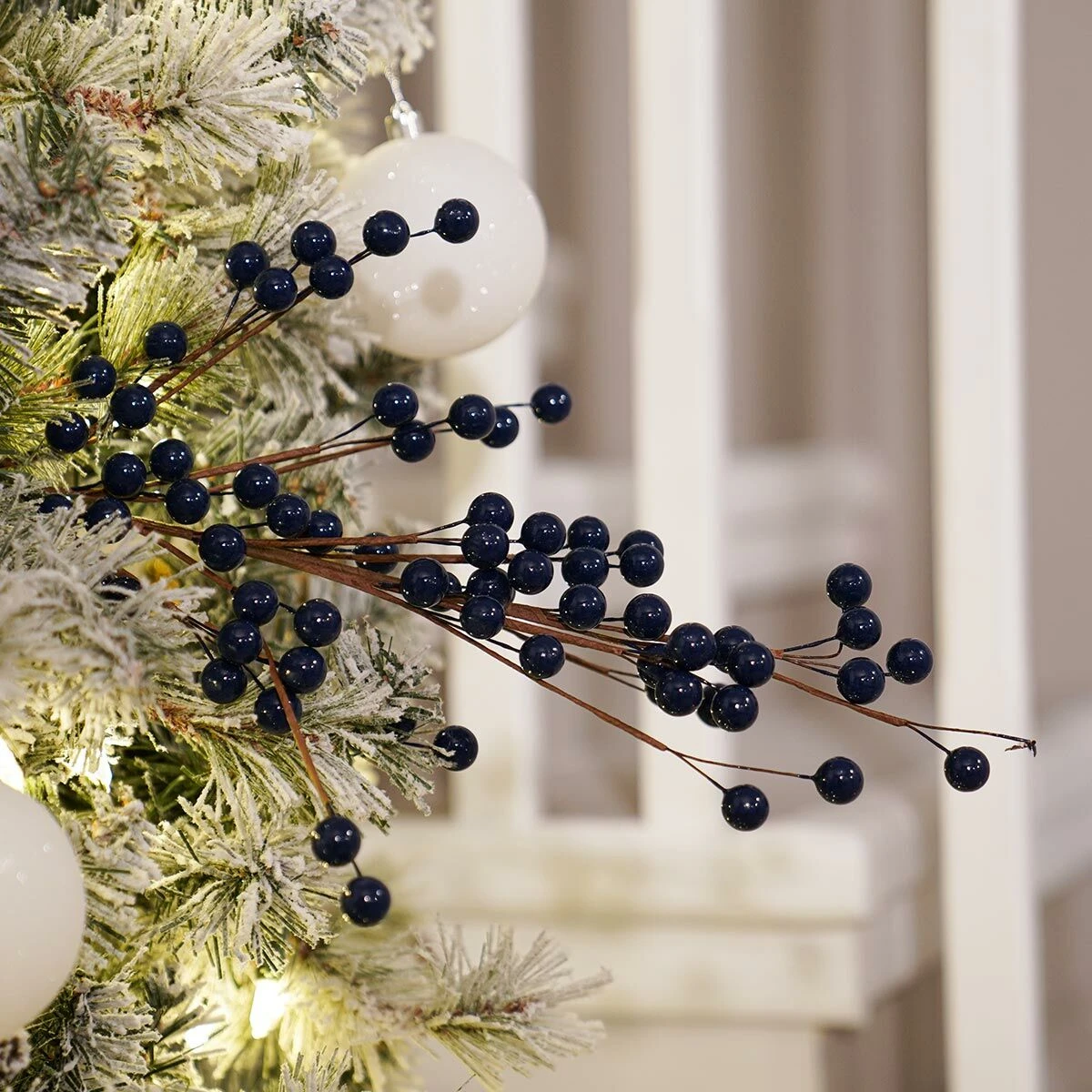 56cm Red And Gold Berry Spray Christmas Tree Decoration, 4 Pack 4 56cm Red And Gold Berry Spray Christmas Tree Decoration, 4 Pack - Image 2