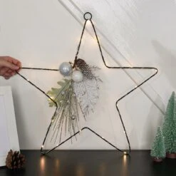 Premier® 50cm Battery Hanging Star With Silver Berry & Pinecones Christmas Decoration -Twinkly Twinkly Store tw213397 3