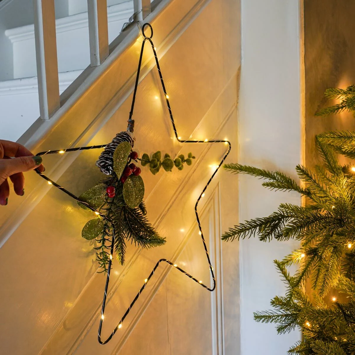 Premier® 50cm Battery Hanging Star With Red Berry & Pinecones Christmas Decoration